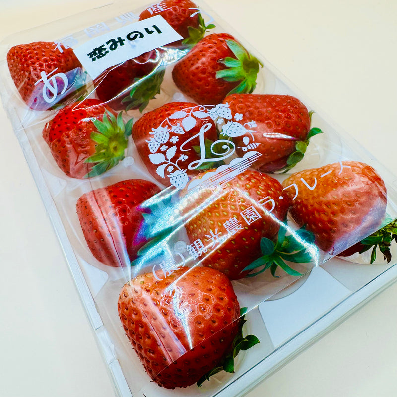 Japan Fukuoka Koiminori Strawberries