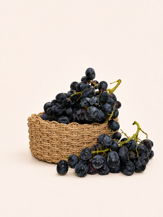 Australia Seedless Black Grapes