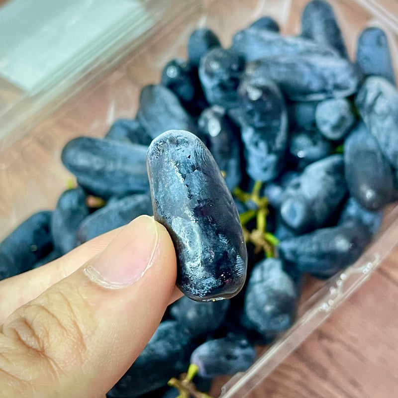 USA Sapphire Grapes