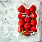 Japan Air-flown Fukuoka Amaou Strawberries